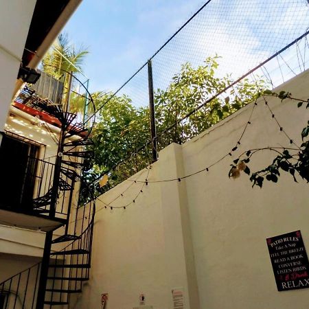 Casa Adriana VIP Backpackers Vandrarhem Puerto Vallarta Exteriör bild