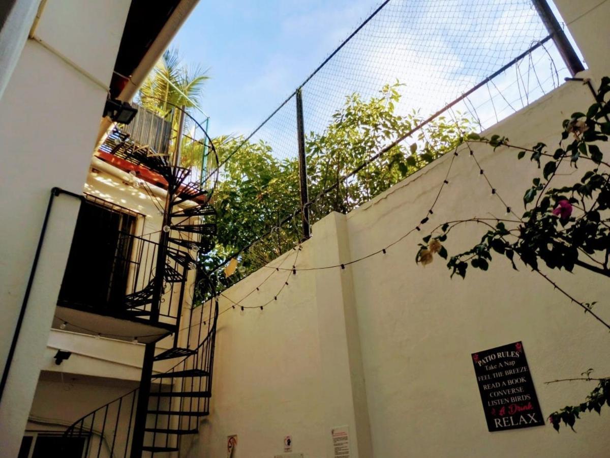 Casa Adriana VIP Backpackers Vandrarhem Puerto Vallarta Exteriör bild