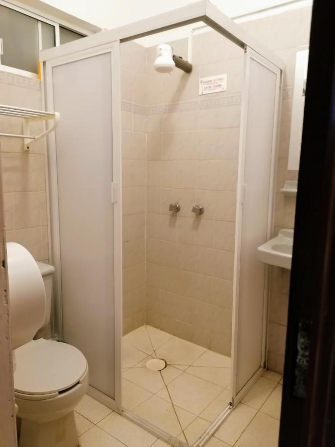 Casa Adriana VIP Backpackers Vandrarhem Puerto Vallarta Rum bild