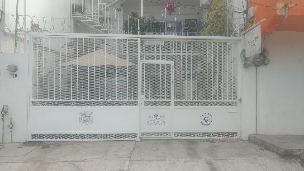 Casa Adriana VIP Backpackers Vandrarhem Puerto Vallarta Exteriör bild